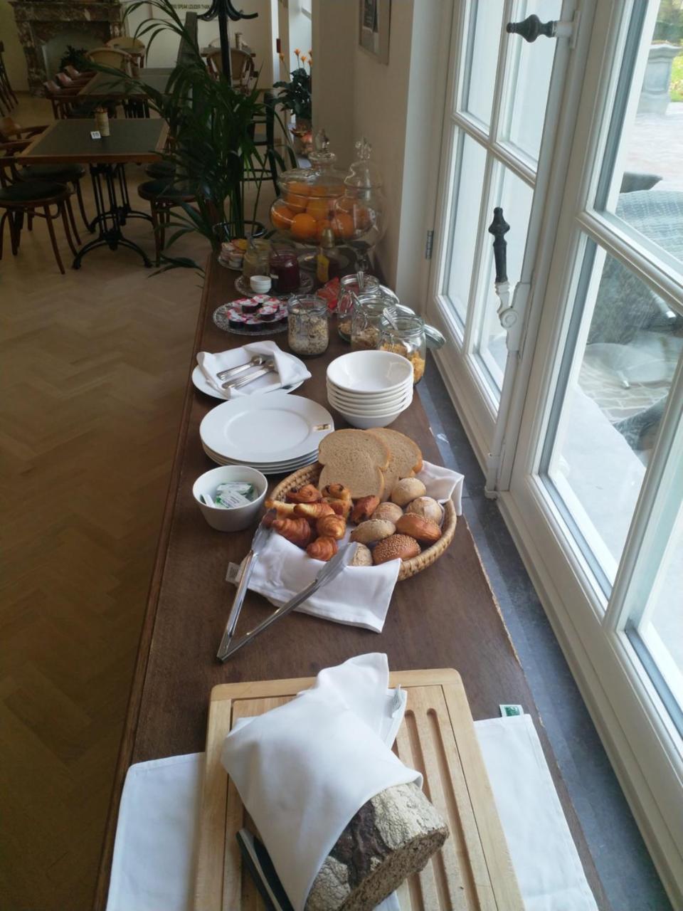 Hotel Kronacker ティーネン エクステリア 写真